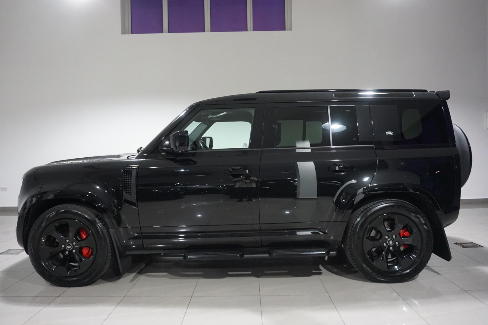 Land Rover Defender 110 2.0 P400e 15.4kWh X-Dynamic HSE SUV 5dr Petrol Plug-in Hybrid Auto 4WD Euro 6 (s/s) (404 ps)
